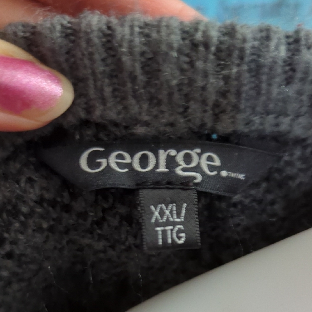 6/$15 Cozy Leopard Print Crewneck Sweater – Gray/Black (XXL) | By George - Picture 3 of 15